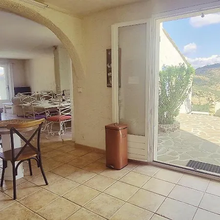 Anthea Сен-Рафаель